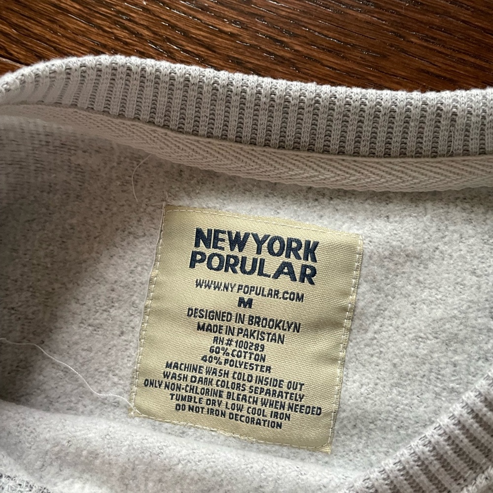 Source Unknown Light Gray Dallas Sweatshirt - Picture 5 of 6